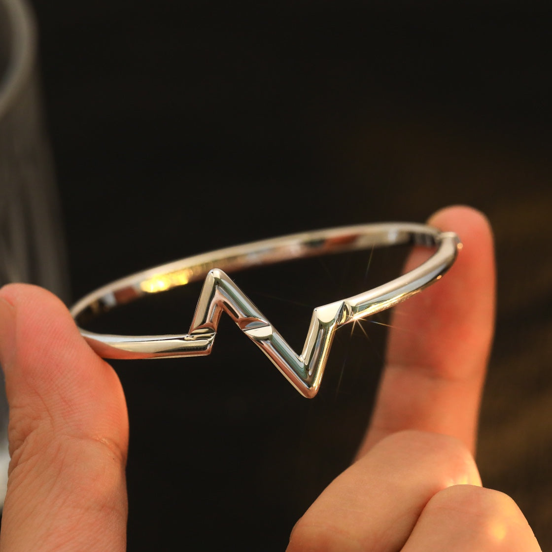 [Zalyn]VOLTE UPSITE DOWN BRACELET