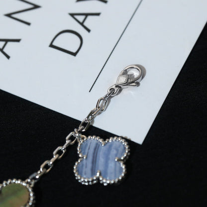 [Zalyn Jewelry ]CLOVER BRACELET 5 MOTIFS MOP CHALCEDONY SILVER