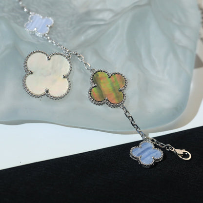 [Zalyn Jewelry ]CLOVER BRACELET 5 MOTIFS MOP CHALCEDONY SILVER