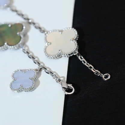 [Zalyn Jewelry ]CLOVER BRACELET 5 MOTIFS MOP CHALCEDONY SILVER