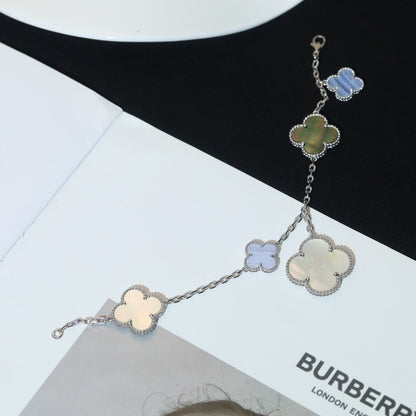 [Zalyn Jewelry ]CLOVER BRACELET 5 MOTIFS MOP CHALCEDONY SILVER