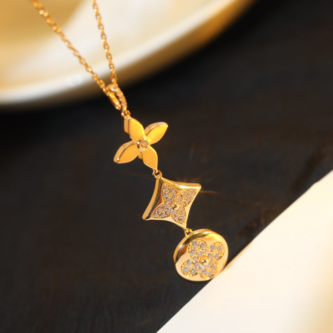 [Zalyn]STAR AND SUN DIAMOND ROSE GOLD NECKLACE