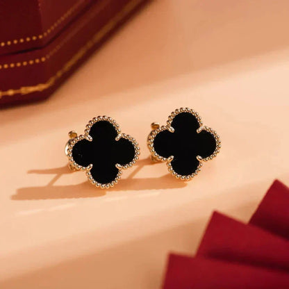 [Zalyn Jewelry ]CLOVER MEDIUM 1 MOTIFS  ONYX STUD EARRINGS