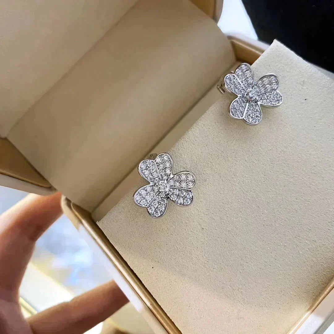 [Zalyn Jewelry ]CLOVER COMOS DIAMOND EARRINGS SILVER