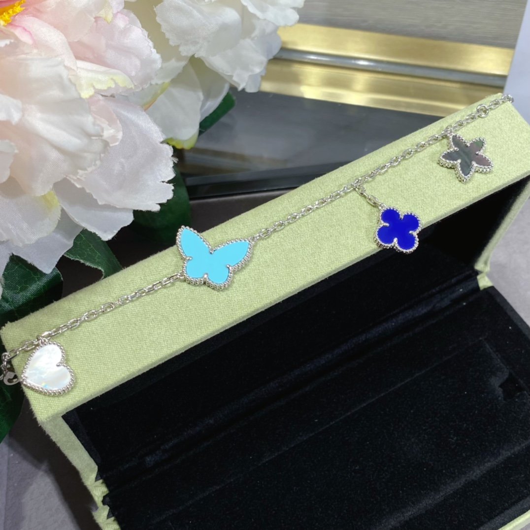 [Zalyn Jewelry ]LUCKY SPRING SILVER BRACELET 4 MOTIF