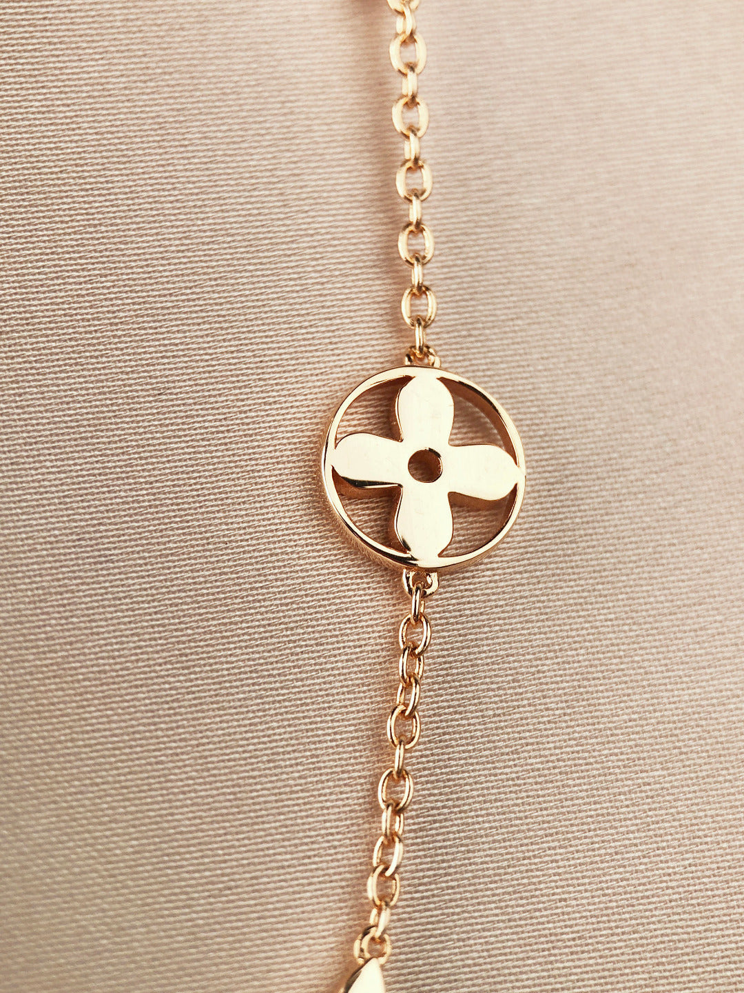 [Zalyn]STAR AND SUN 7 MOTIFS GOLD BRACELET