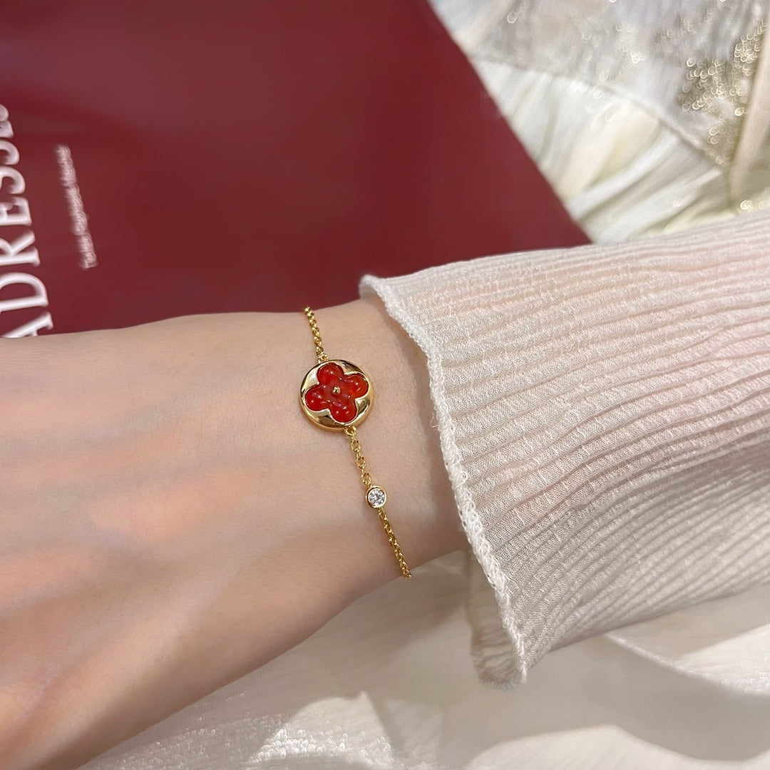 [Zalyn]SUN PEDANT CARNELIAN BRACELET