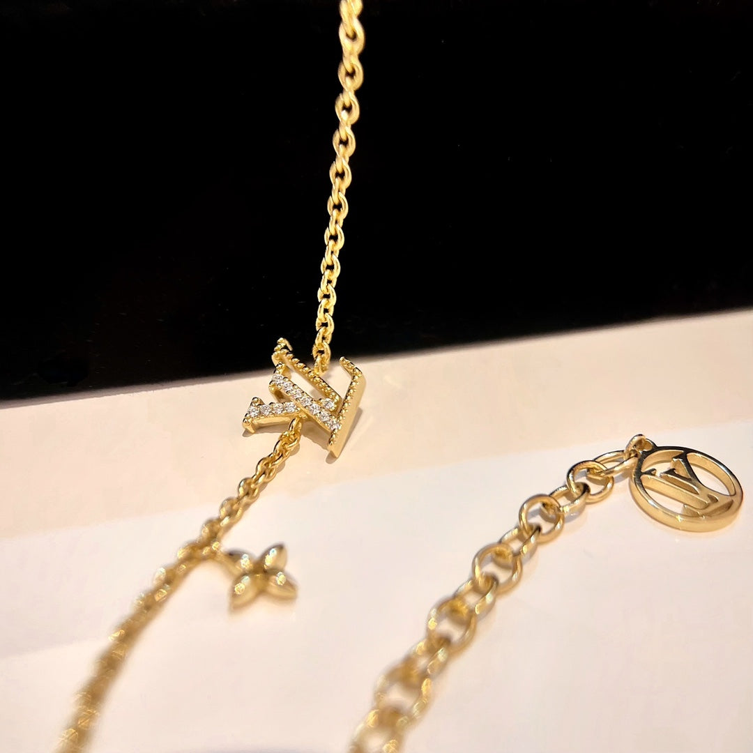 [Zalyn]LOGO STAR MOTIF GOLD BRACELET