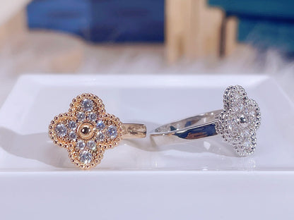 [Zalyn Jewelry ]CLOVER DIAMOND RING