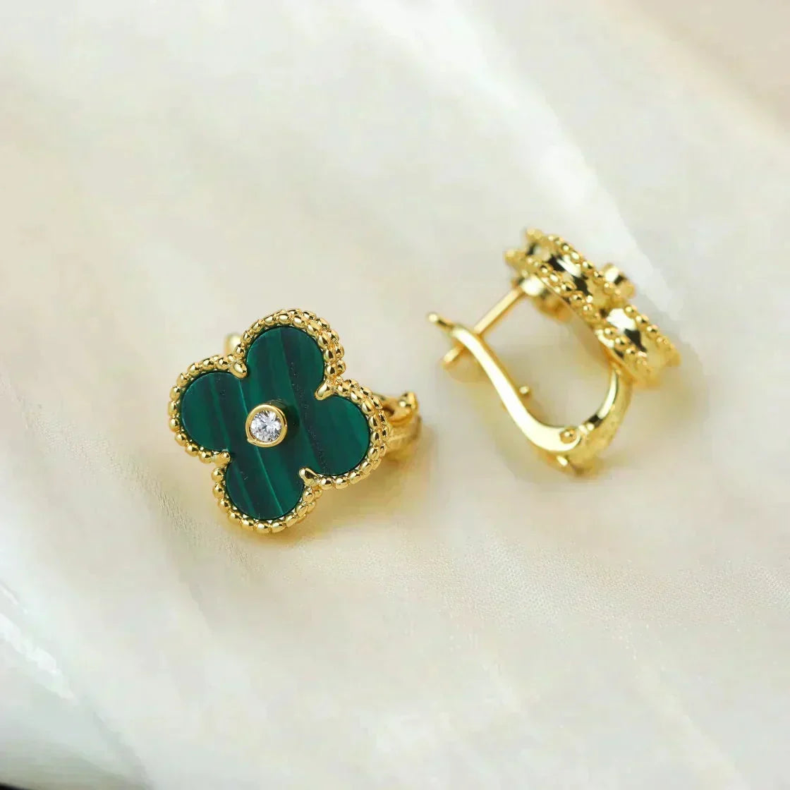 [Zalyn Jewelry ]CLOVER MEDIUM 1 MOTIFS MALACHITE DIAMOND EARRINGS