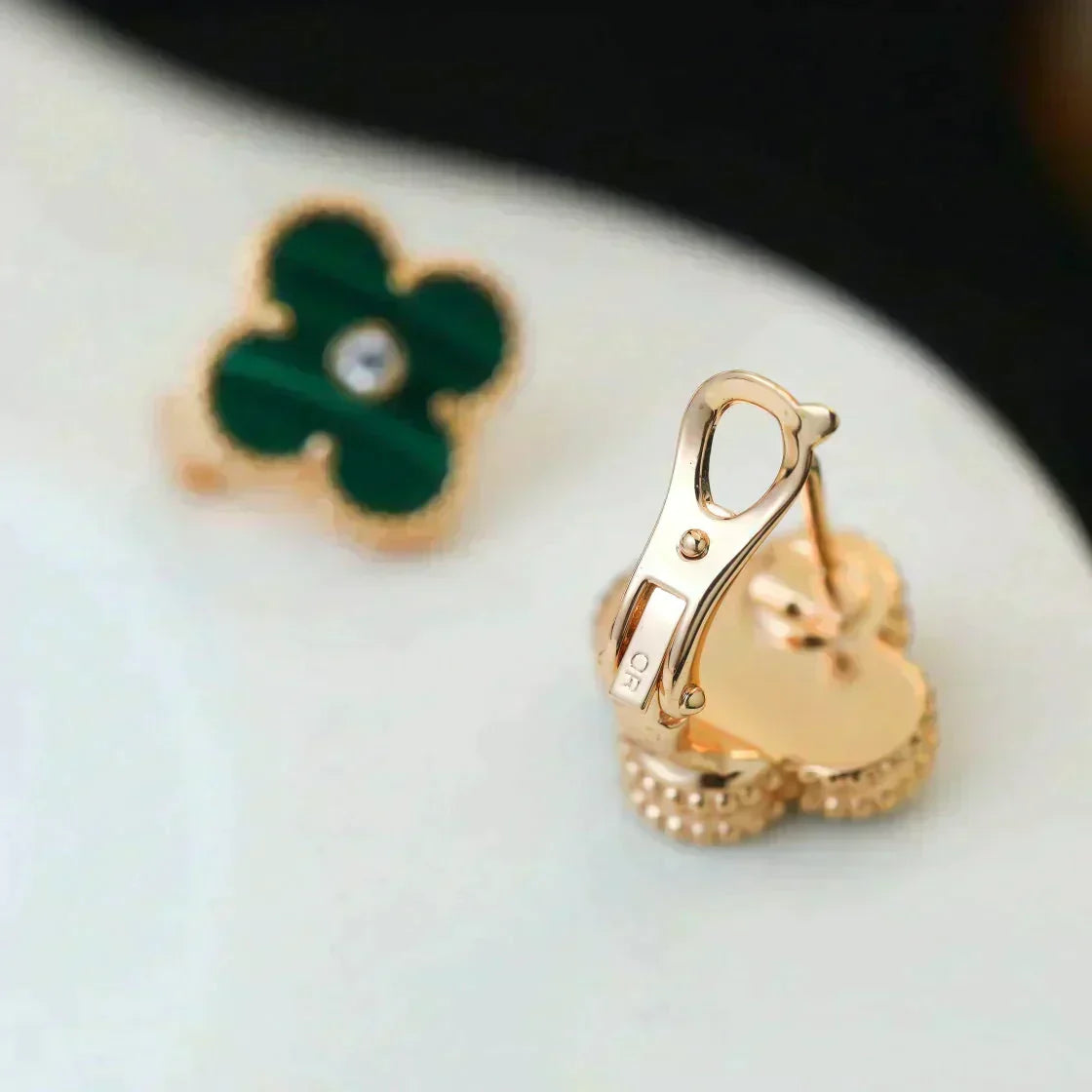 [Zalyn Jewelry ]CLOVER MEDIUM 1 MOTIFS MALACHITE DIAMOND EARRINGS