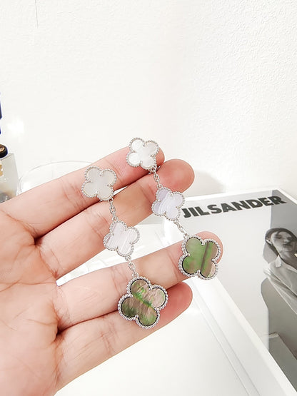[Zalyn Jewelry ]CLOVER 3 MOTIFS CHALCEDONY DARK MOP SILVER EARRINGS