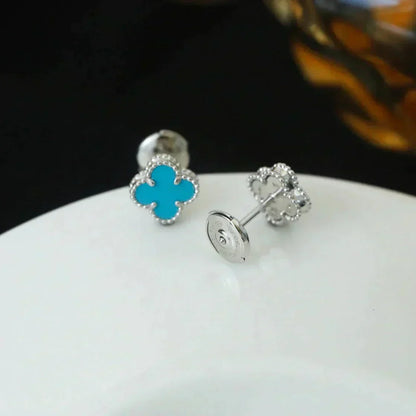 [Zalyn Jewelry ]CLOVER MINI 9.5MM ONYX STUD EARRINGS SILVER