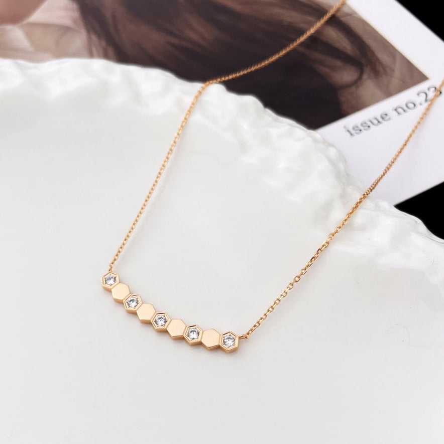[Zalyn]BEE MY LOVE DIAMOND NECKLACE