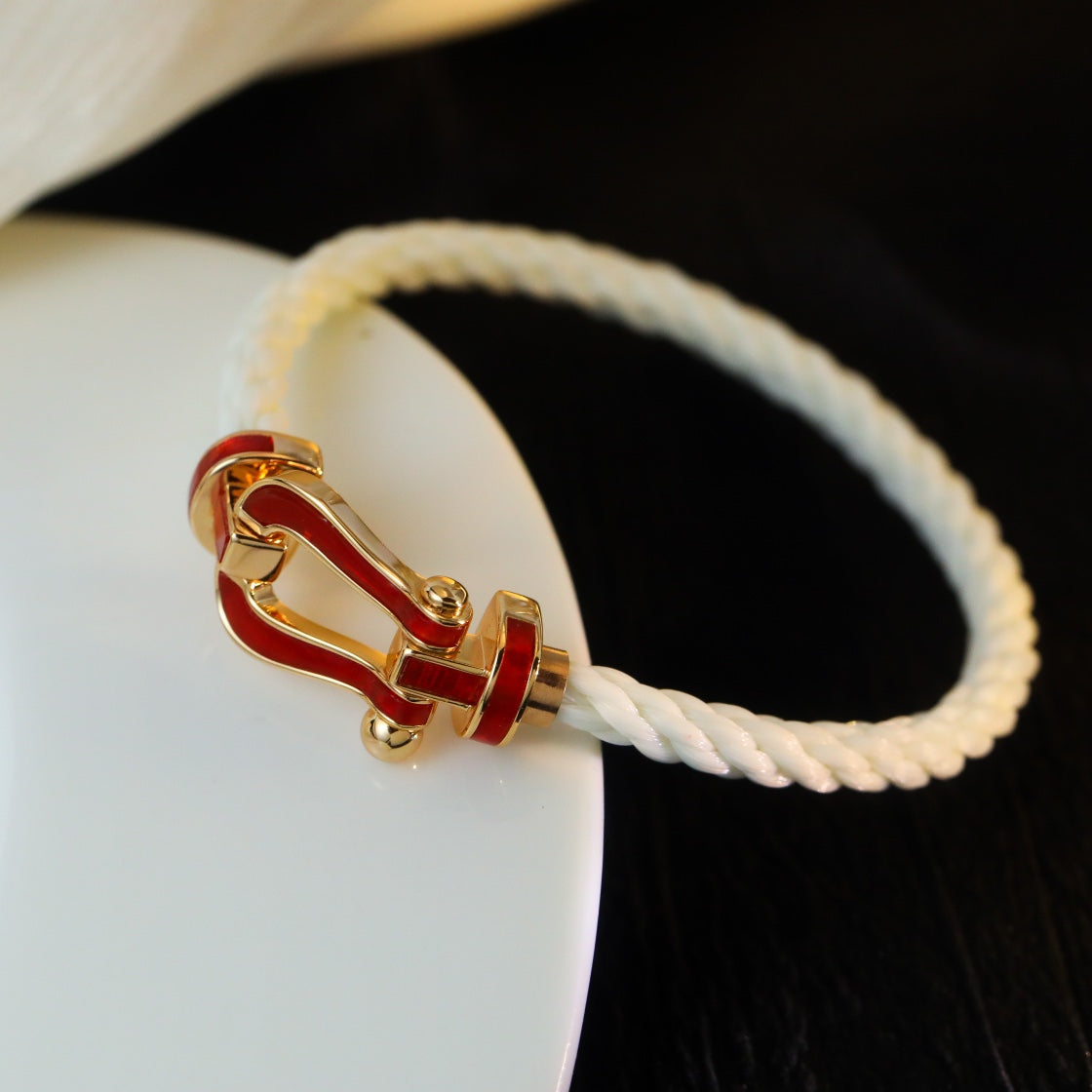 [Zalyn Jewelry ]FORCE 10 WHITE TEXTILE DIAMOND PAVED