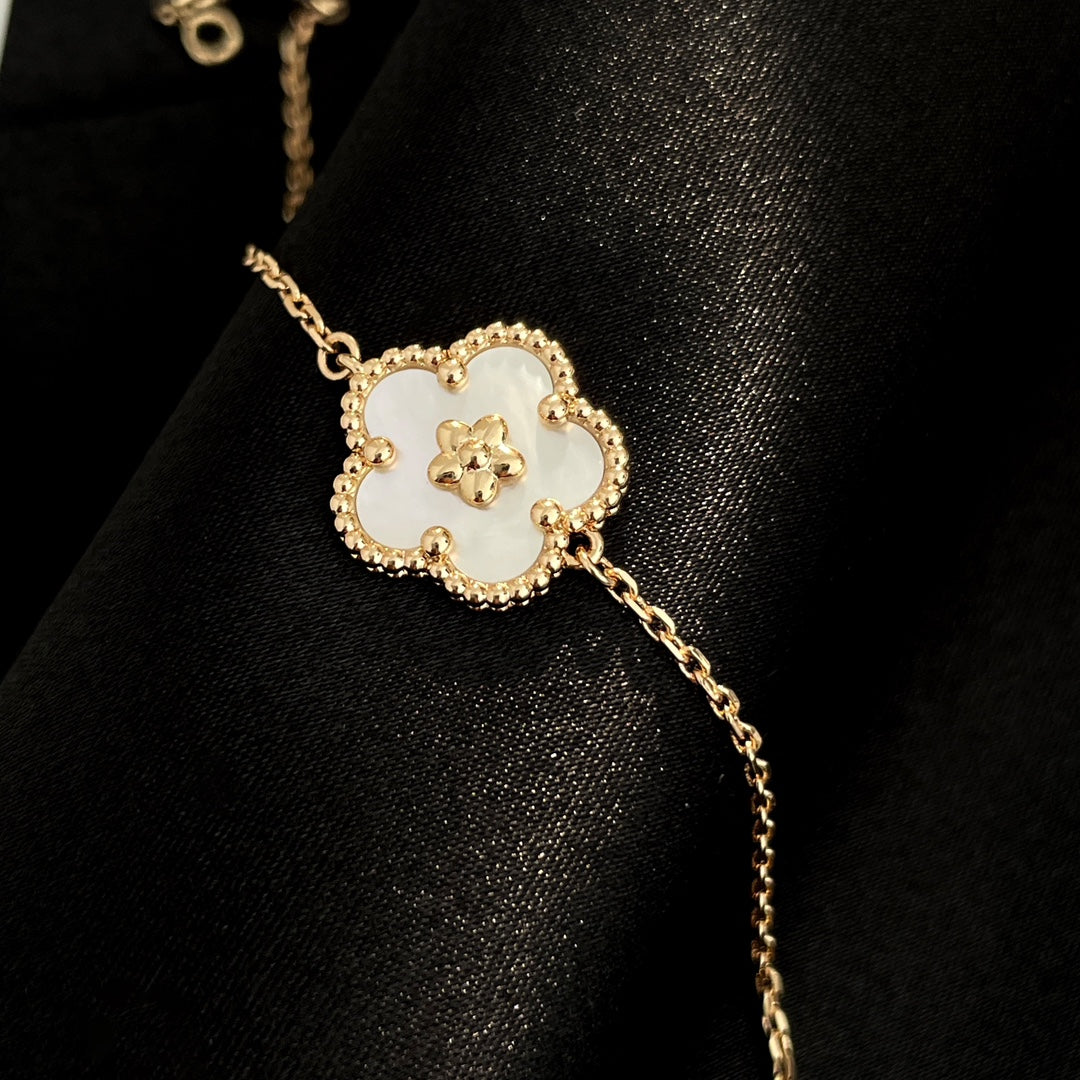 [Zalyn Jewelry ]LUCKY SPRING ROSE GOLD MOP BRACELET