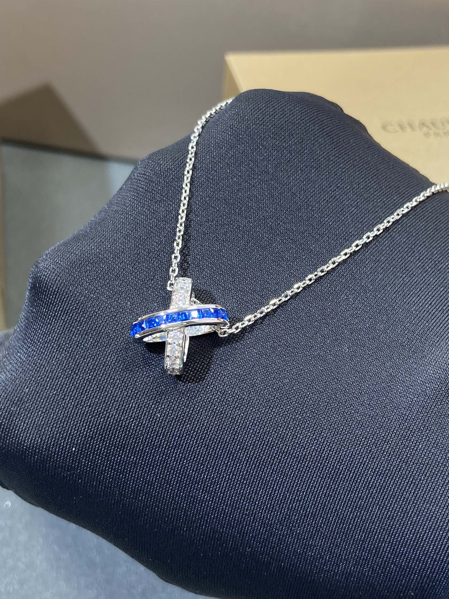 [Zalyn]LIENS DIAMOND SILVER NECKLACE