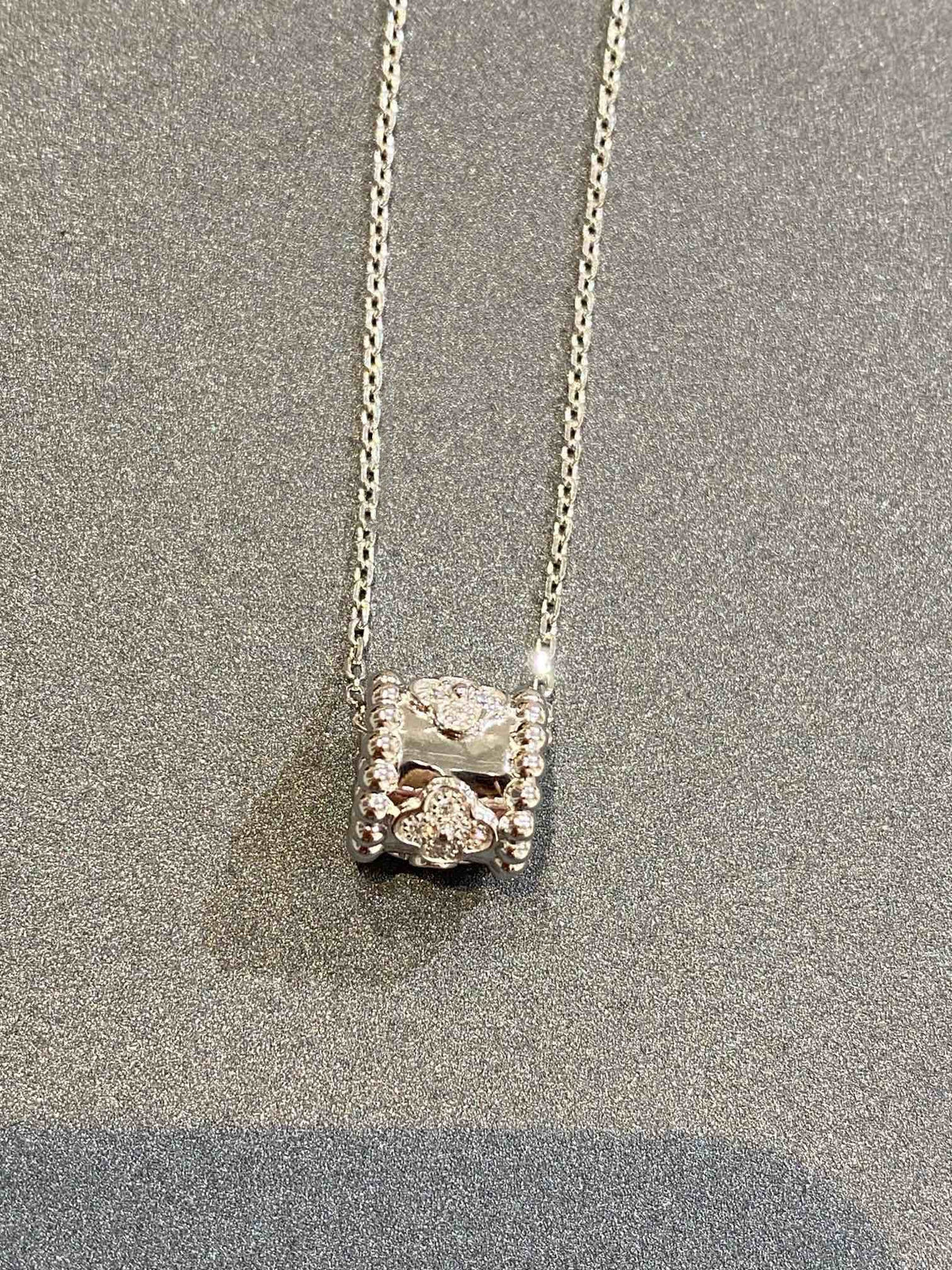 [Zalyn Jewelry ]PERLEE PEDANT SIVLER DIAMOND NECKLACE