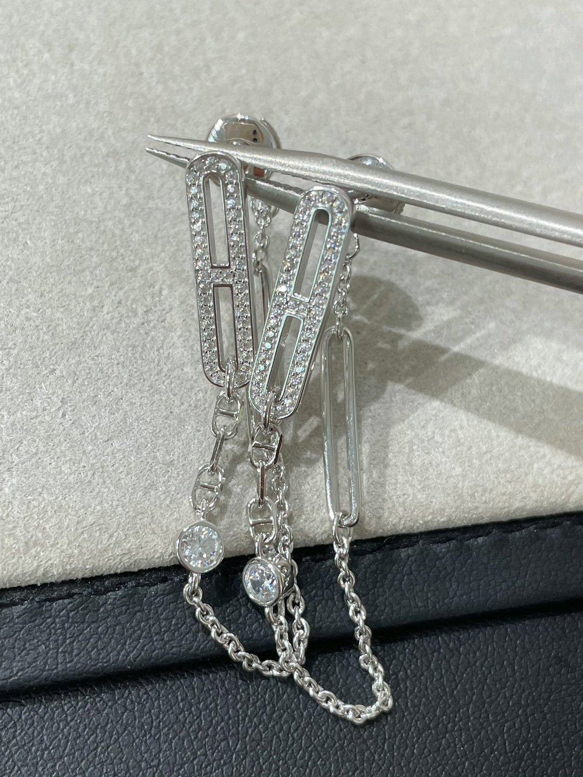 [Zalyn Jewelry ]CHAINE CHAOS DIAMOND DROP EARRINGS
