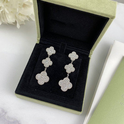 [Zalyn Jewelry ]CLOVER 3 MOTIF DIAMOND SILVER DROP EARRINGS