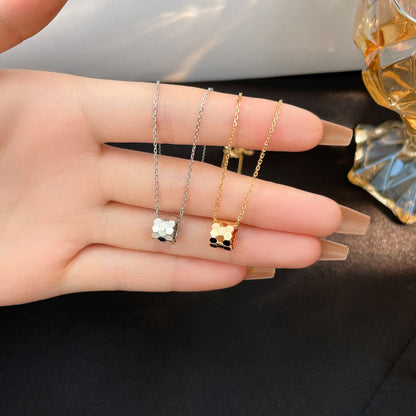 [Zalyn]BEE MINI NECKLACE