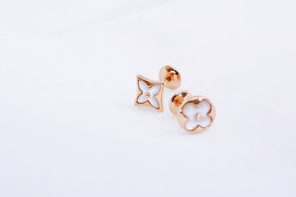 [Zalyn]STAR AND SUN ROSE GOLD MOP STUD EARRINGS
