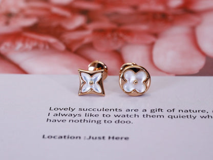 [Zalyn]STAR AND SUN ROSE GOLD MOP STUD EARRINGS