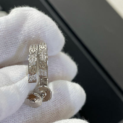 [Zalyn Jewelry ]LOVE DIAMOND SILVER HOOP EARRINGS