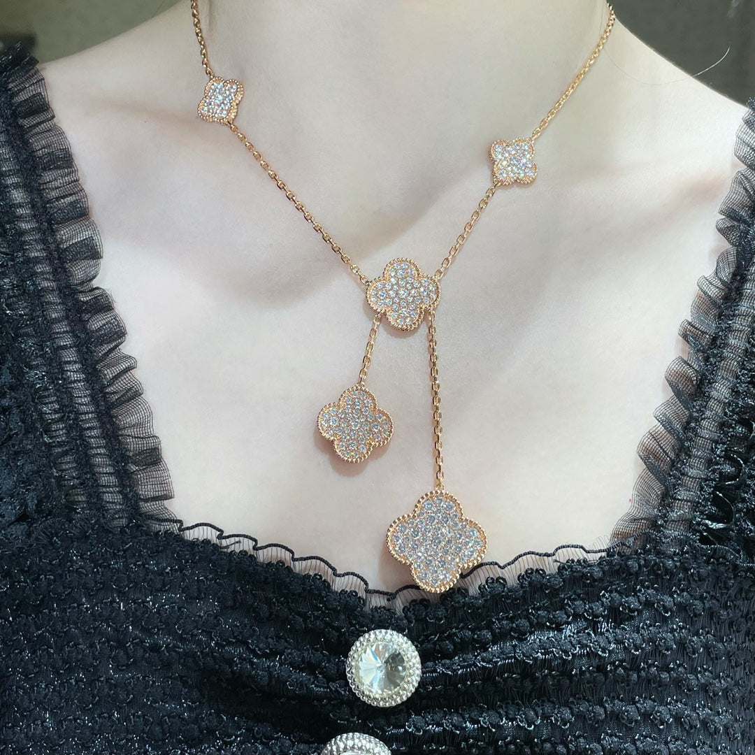 [Zalyn Jewelry ]CLOVER 6 MOTIF DIAMOND PAVED NECKLACE