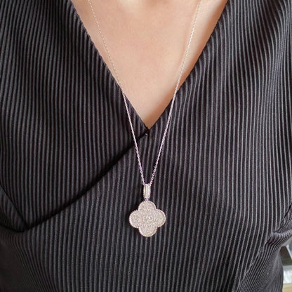 [Zalyn Jewelry ]CLOVER 25MM LARGE PEDANT DIAMOND PAVED LONG NECKLACE