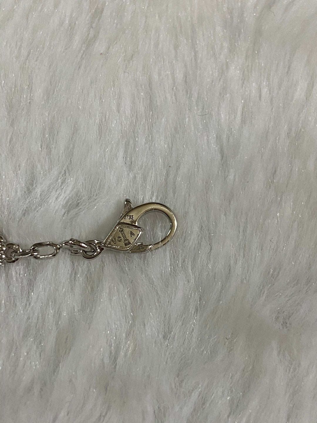 [Zalyn Jewelry ]CLOVER 1 MOTIF PIETERSITE BRACELET