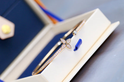 [Zalyn]IDYLLE ROSE GOLD OPEN BRACELET DIAMOND PAVED