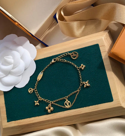 [Zalyn]BLOOMING ROSE GOLD MOP BRACELET