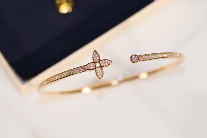 [Zalyn]IDYLLE GOLD OPEN BRACELET DIAMOND PAVED
