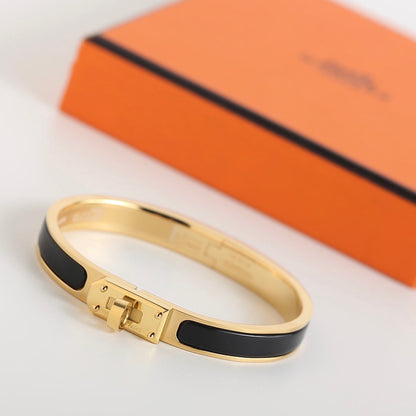 [Zalyn]HM KELLY BLACK BRACELET