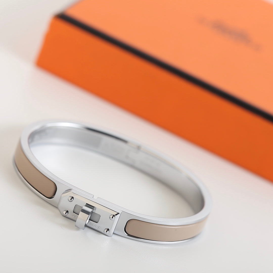 [Zalyn]HM KELLY GREY BRACELET
