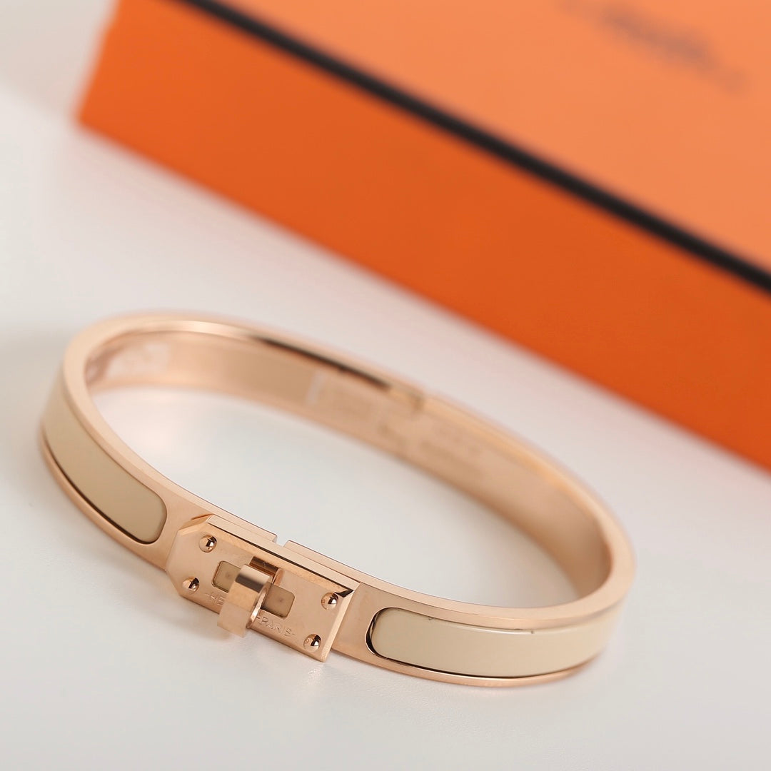 [Zalyn]HM KELLY BEIGE BRACELET