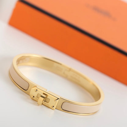 [Zalyn]HM KELLY BEIGE BRACELET