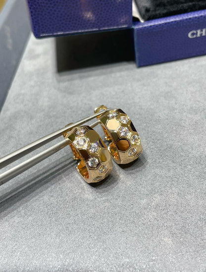 [Zalyn]BEE LOVE DIAMOND HOOP EARRINGS
