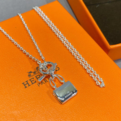 [Zalyn]CONSTANCE PEDANT SILVER NECKLACE