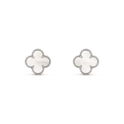 [Zalyn Jewelry ]CLOVER MEDIUM 1 MOTIFS  WHITE MOP EARRINGS SILVER