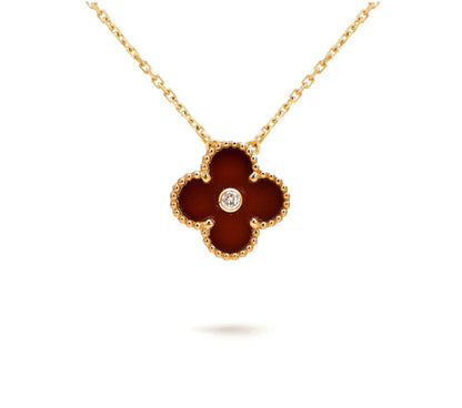 [Zalyn]LIMITED EDITION CHRISTMAS CLOVER FLOWER NECKLACE - 15MM ANNUAL COLLECTIBLE PENDANT