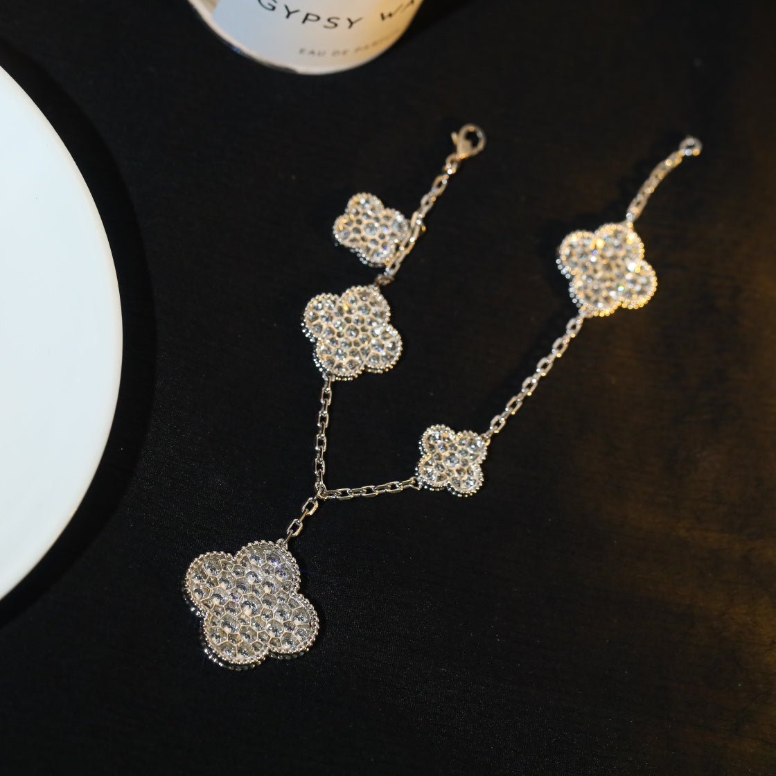 [Zalyn Jewelry ]CLOVER BRACELET 5 MOTIF SILVER DIAMOND PAVED