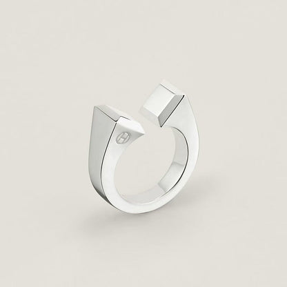 [Zalyn Jewelry]THE CONE RIVET RING IS OPEN AND ONE SIZE FITS ALL