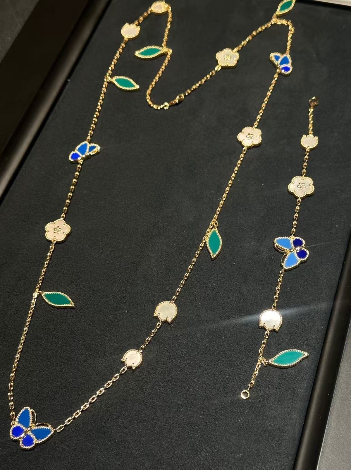 [Zalyn Jewelry ]LUCKY SPRING GOLD  MOTIFS  NECKLACE