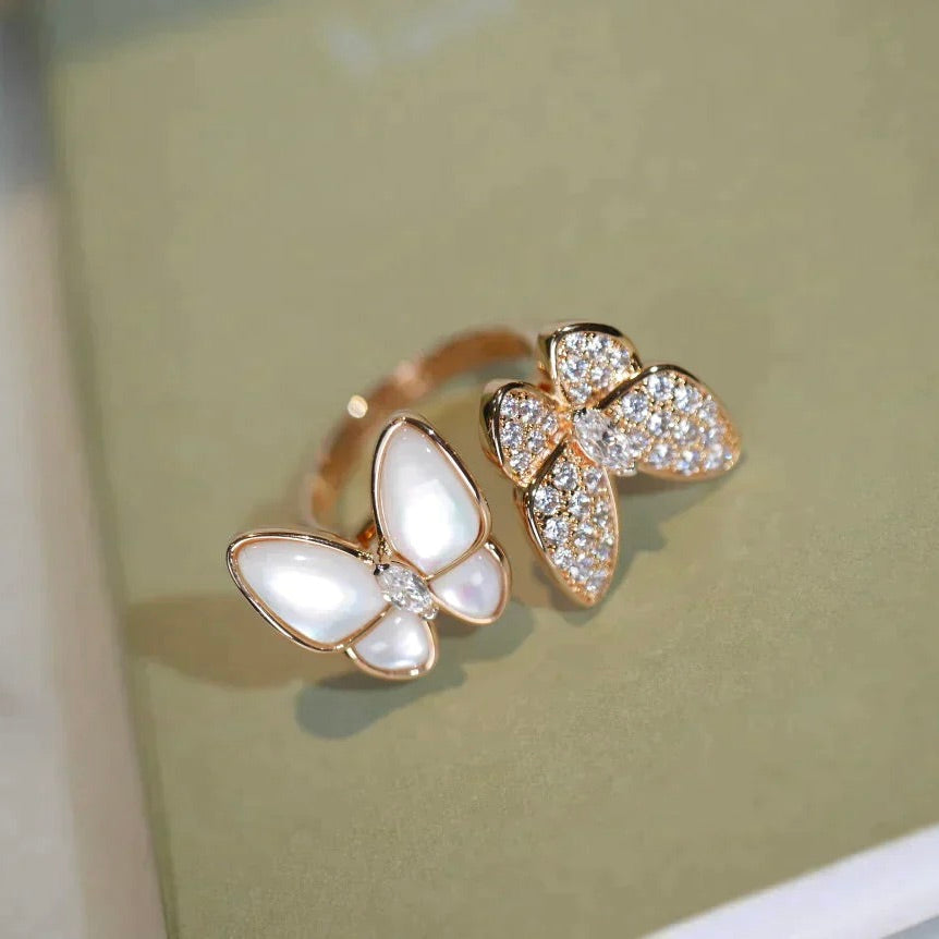 [Zalyn Jewelry ]TWIN BUTTERFLY DIAMOND MOP RING