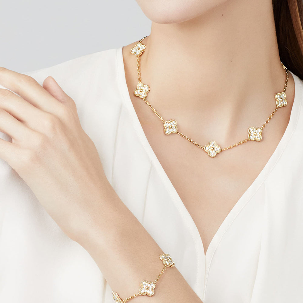 [Zalyn Jewelry ]CLOVER 10 MOTIFS DIAMOND NECKLACE