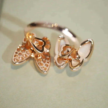 [Zalyn Jewelry ]TWIN BUTTERFLY DIAMOND MOP RING