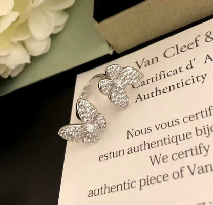 [Zalyn Jewelry ]TWIN SILVER BUTTERFLY DIAMOND RING