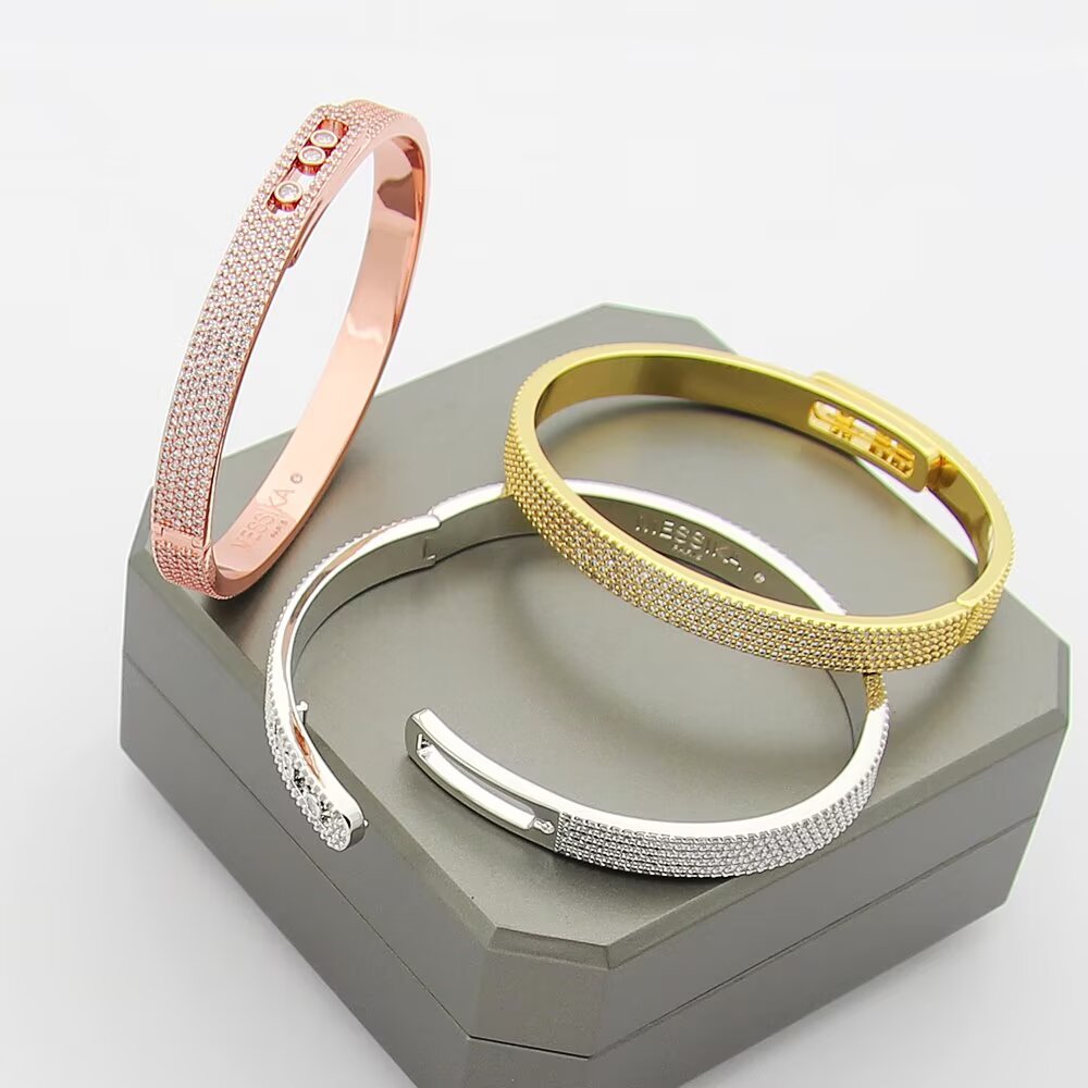 [Zalyn]MOVE NOA FULL-PAVÉ DIAMOND BANGLE BRACELET